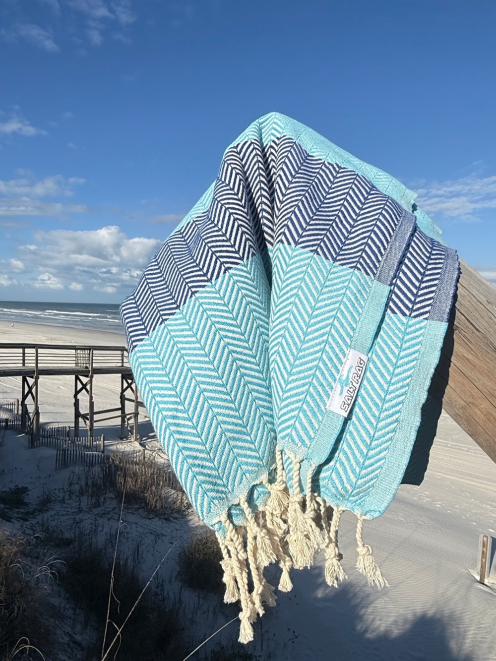 Royal Rag Turquoise — Salt Rag™ Sand-Resistant Turkish Beach Towel - Picture 3 of 3
